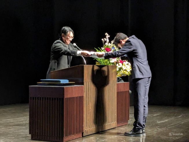 Graduation ceremony2